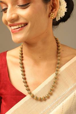 Traditional gold bead long necklace 1