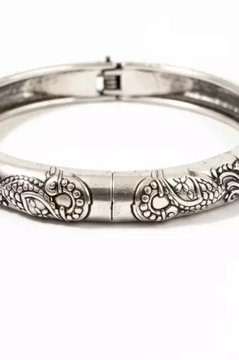 Nvr women oxidized silver plated paisley & floral carved kada bangle