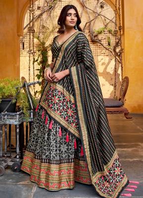 BLACK Elegant Tasar Silk Lehenga Set with Iconic Sparkle & Lace Border     Blouse & Tassel Dupatta 3