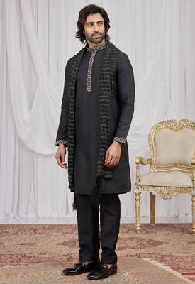 Black art silk kurta for men 4