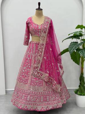 pink embroidered lehenga 2