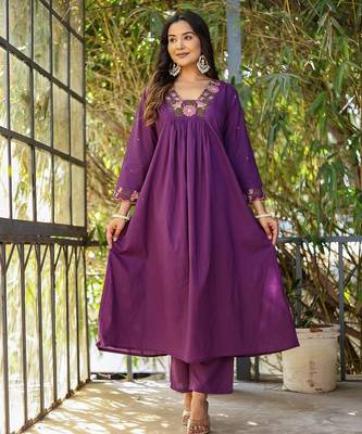 Women's rayon silk floral embroidered purple kurta pant set with chanderi dupatta 3