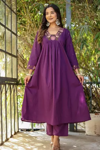 Women's rayon silk floral embroidered purple kurta pant set with chanderi dupatta