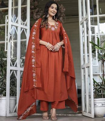 Women's rayon silk floral embroidered orange kurta pant set with chanderi dupatta 2