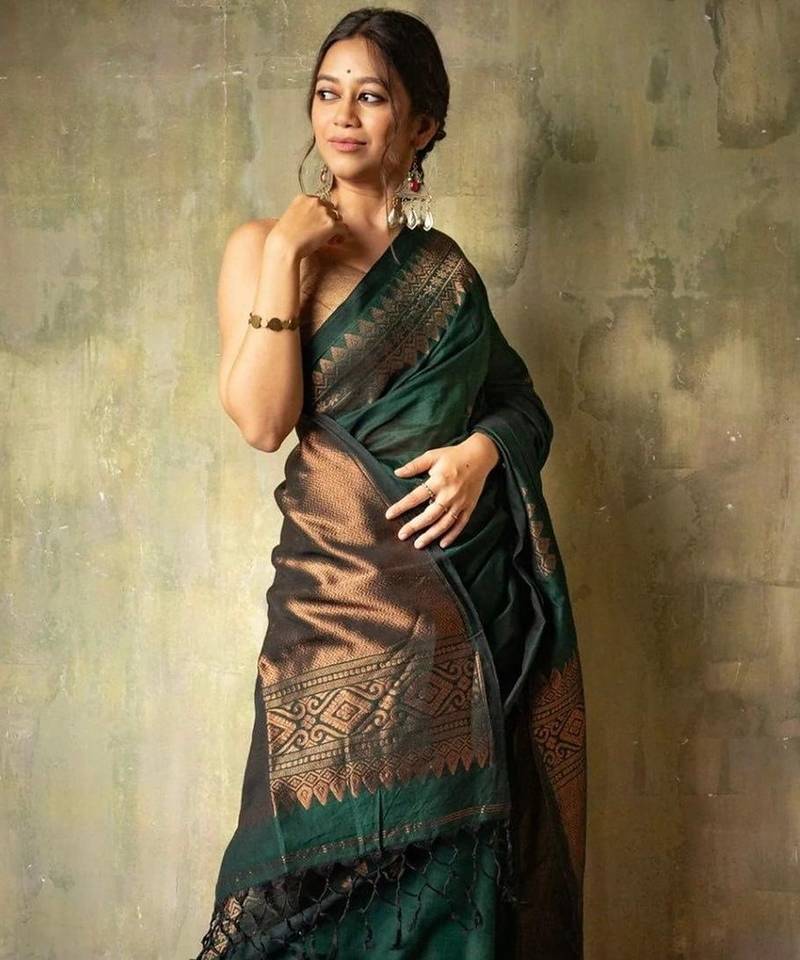 Green soft silk blend banarasi jacuard work designer saree with blouse