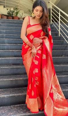 Red silk blend banarasi jaquard designer saree with blouse 3