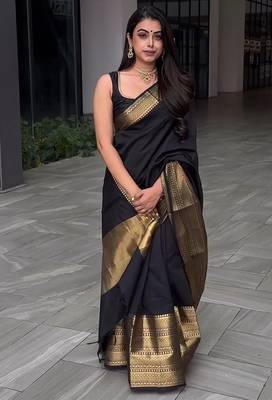 Black silk blend banarasi jaquard designer saree with blouse 3
