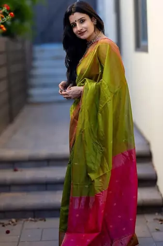 Green silk blend banarasi jaquard designer saree with blouse