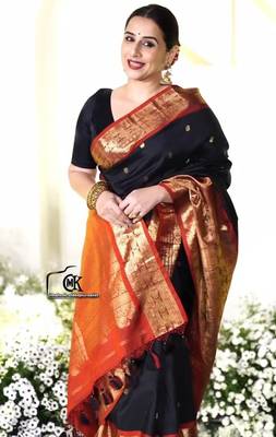 Black silk blend banarasi jaquard designer saree with blouse 3