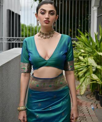 dark green color banarasi paithani art silk saree with plain blouse 2