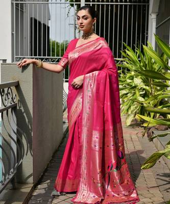 pink color banarasi paithani art silk saree with plain blouse 3