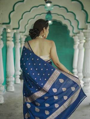 Blue linen slub jaquard designer saree with blouse 3