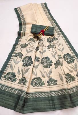 green  color cosmos art silk saree with blouse 1