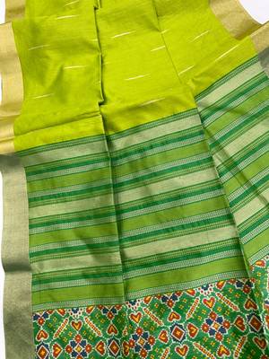 green color khadi art silk saree with contrast blouse 4