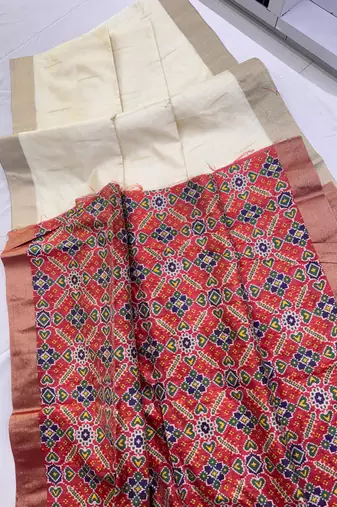 white color khadi art silk saree with contrast blouse