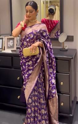 Purple silk blend banarasi jaquard designer saree with blouse 3