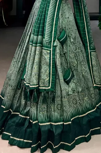 GREEN Elegant Tasar Silk Lehenga Set with Kalamkari Print & Lace Border     Includes Blouse & Tassel Dupatta