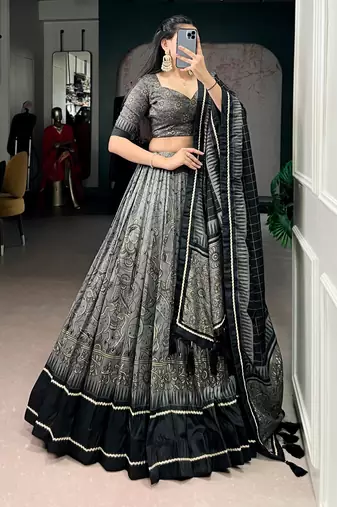 GREY Elegant Tasar Silk Lehenga Set with Kalamkari Print & Lace Border – Includes Blouse & Tassel Dupatta