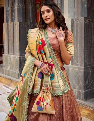 BROWN Women's Simmer Organza Lehenga Choli with Zari Weaving Work, Paithani Jacquard Silk Dupatta 3