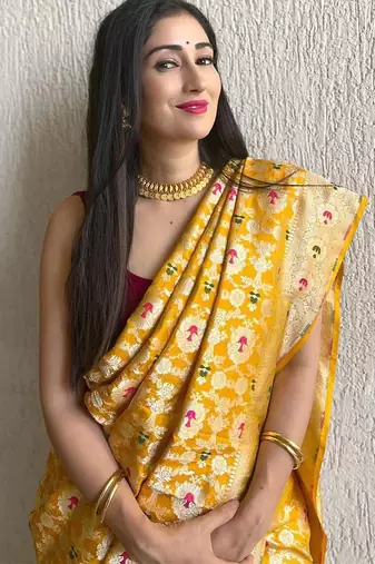 Yellow silk blend banarasi jaquard designer saree with blouse