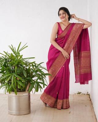 Pink silk blend banarasi jaquard designer saree with blouse 3