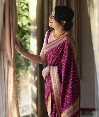 Wine silk blend banarasi jaquard designer saree with blouse 2