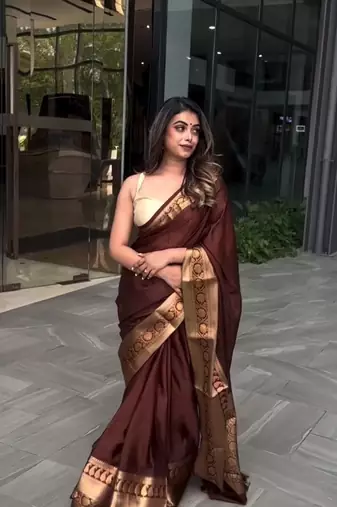 Maroon silk blend banarasi jaquard designer saree with blouse