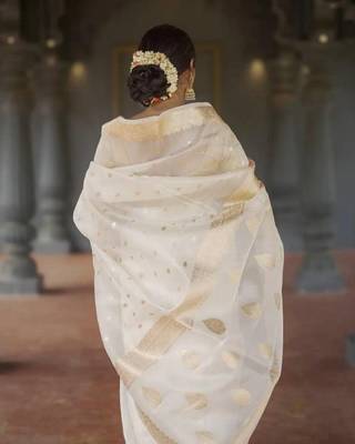 White linen slub jaquard designer saree with blouse 3