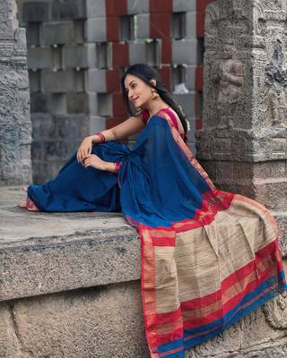 Blue silk blend banarasi jaquard designer saree with blouse 3