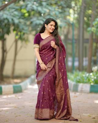 Wine silk blend banarasi jaquard designer saree with blouse 2