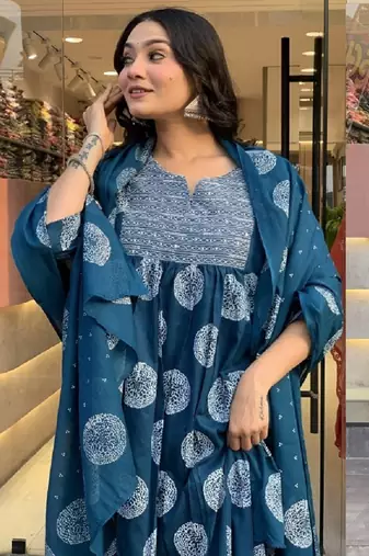 Morpich rayon embroidered designer kurta set with dupatta