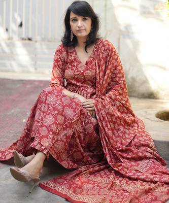 Maroon rayon printed designer kurta set with dupatta 3