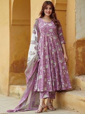 Lavender rayon printed designer kurta set with dupatta 1