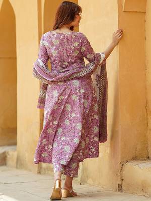 Lavender rayon printed designer kurta set with dupatta 4