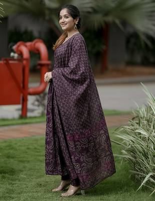 Wine rayon printed designer kurta set with dupatta 2