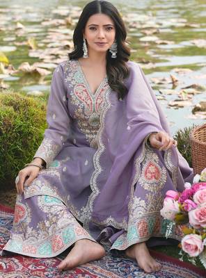 purple organza kurta palazzo set v neck 4