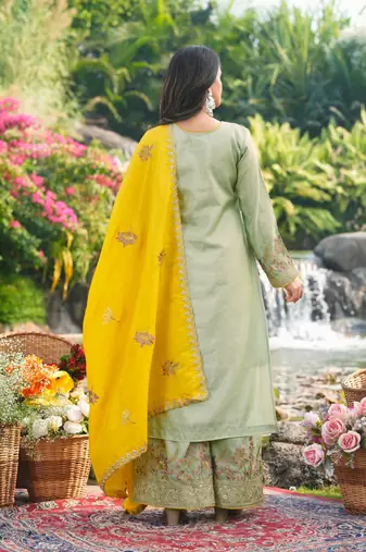  pista organza kurta palazzo set round neck