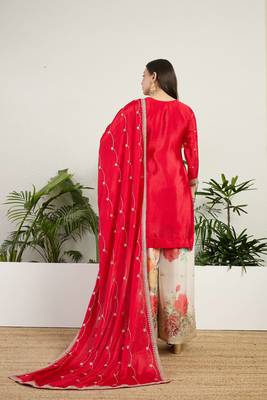  red chinon kurta palazzo set notch neck 2