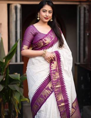 White silk blend banarasi jaquard designer saree with blouse 2