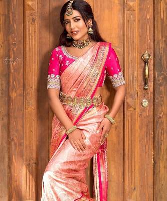 Peach silk blend banarasi jaquard designer saree with blouse 2