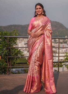 Baby pink silk blend banarasi jaquard designer saree with blouse 2