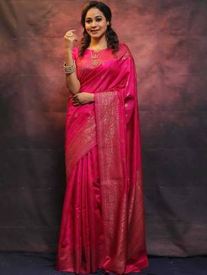 Pink silk blend banarasi jaquard designer saree with blouse 3