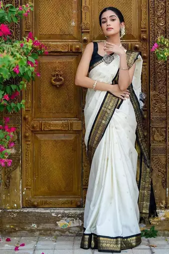 Off white silk blend banarasi jaquard designer saree with blouse
