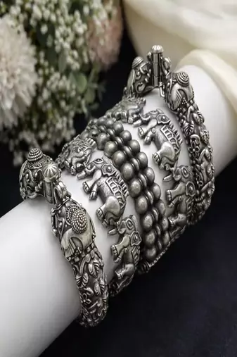 Exclusive elephant crafted silver plated matt finish kada kangan elephant rajwadi