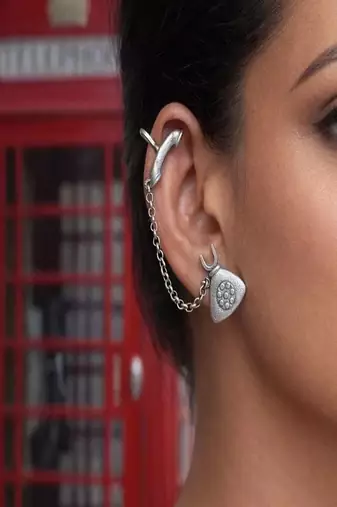 Oxidised silver ear cuff earring with chain | tribal boho telephone earcuff 