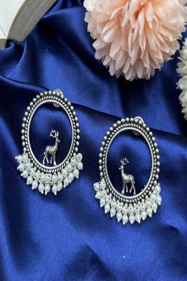 Oxidized silver deer earrings: pearl beaded boho studs 3