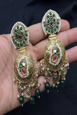 Antique gold kundan choker necklace set with green beads|indian bridal rajwadi jadau jewelry 3