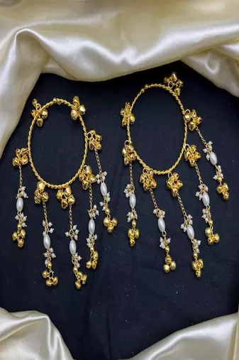 Kashmiri gold ghungroo kaleera bangles for bride – pearl dulhan kaleera bracelet set