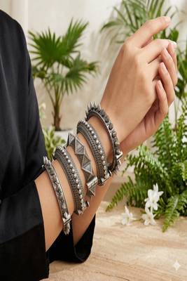 Oxidized silver tribal bangle | boho screw lock kada, set of 5 1