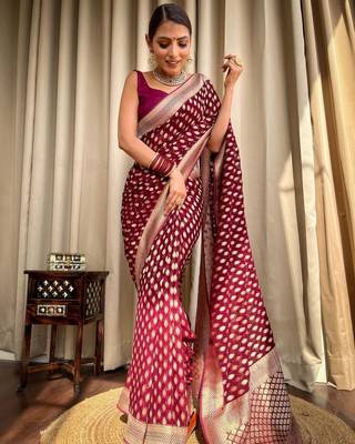 Wine silk blend banarasi jaquard designer saree with blouse 4